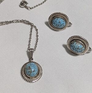 Vintage AMCO 14kGO Gold Jewelry Set With Turquoise Cabochons